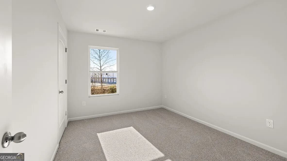 3736 Skylar Dr — photo 17 of 33