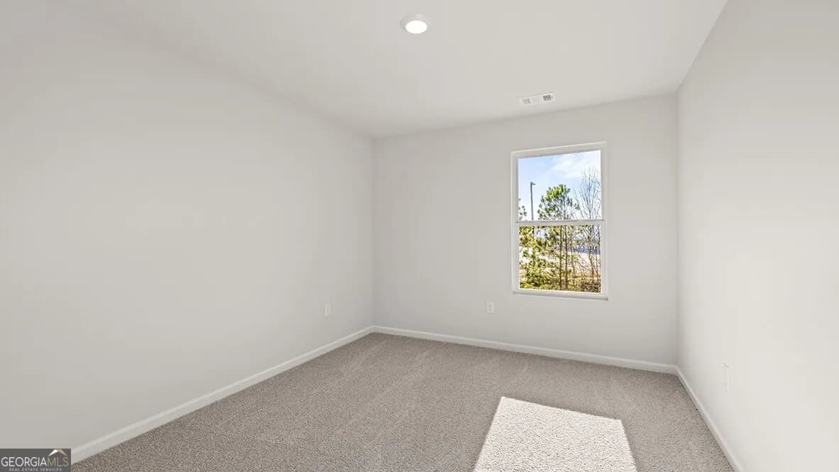 3736 Skylar Dr — photo 15 of 33