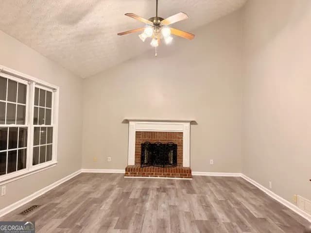 223 Sterling Trl — photo 2 of 12