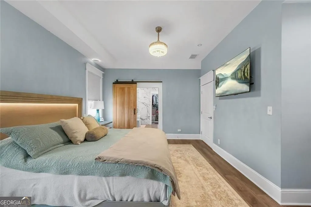 9904 Ashford Green Way — photo 17 of 78