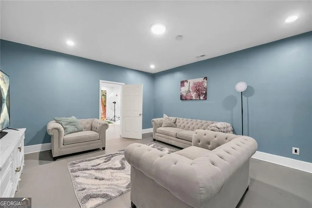 9904 Ashford Green Way — photo 34 of 78