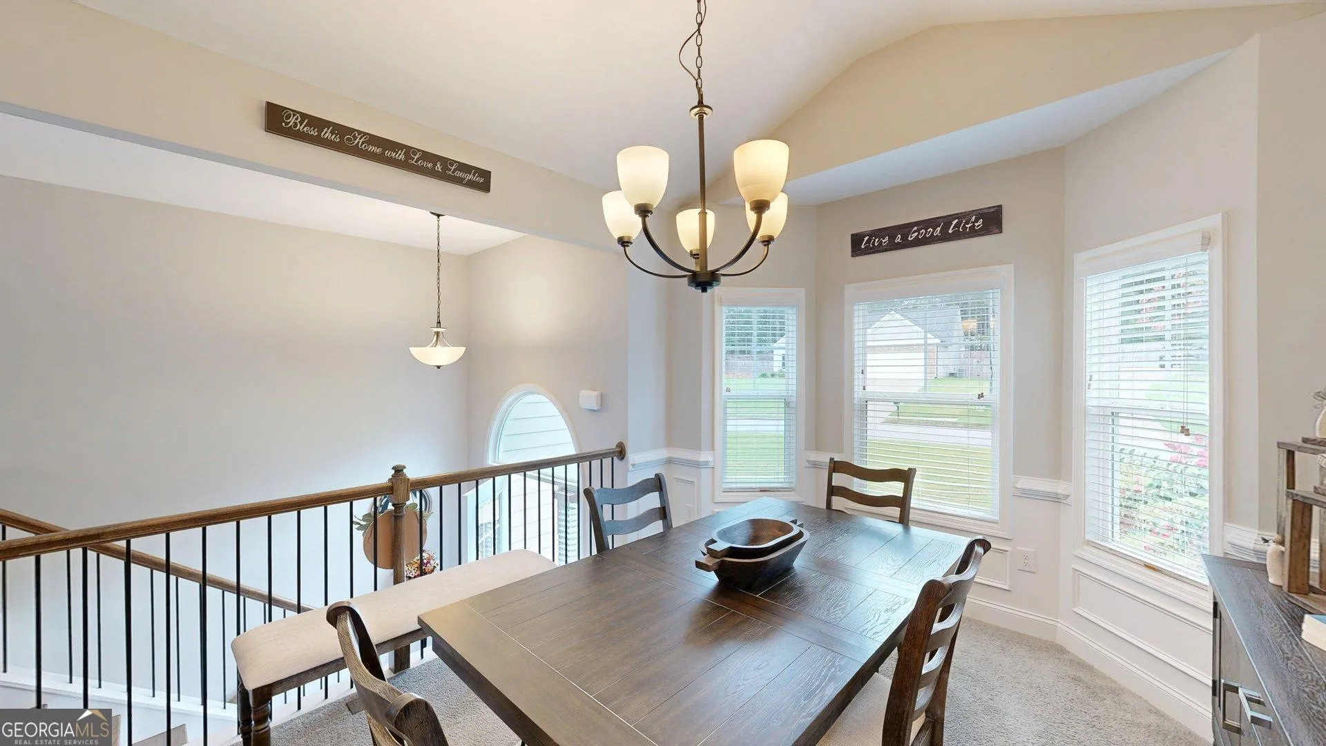 97 Denny Cir — photo 4 of 41