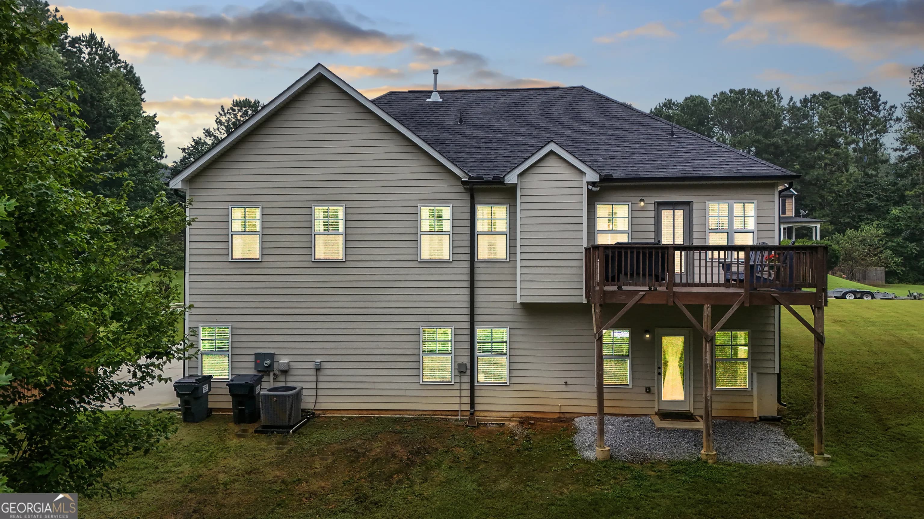 97 Denny Cir — photo 13 of 41