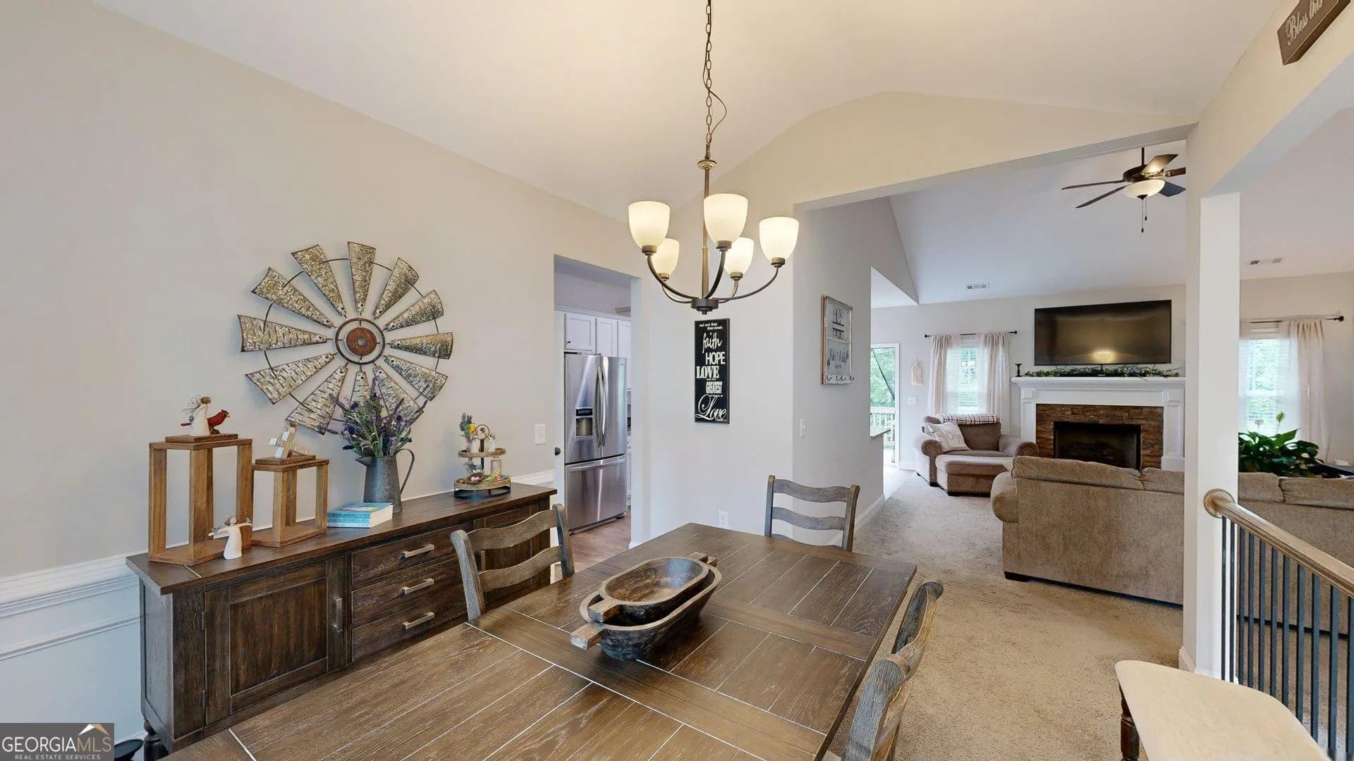 97 Denny Cir — photo 5 of 41