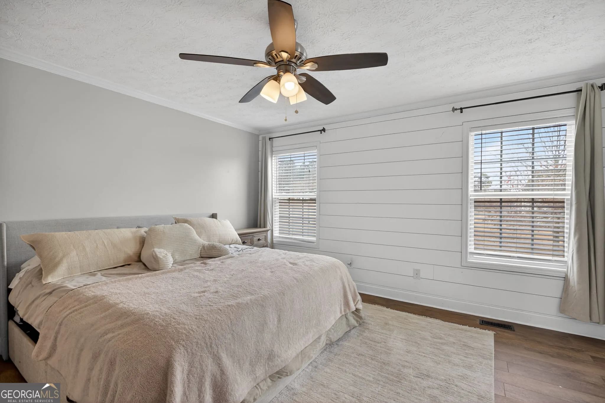 531 Huntington Trl — photo 19 of 41
