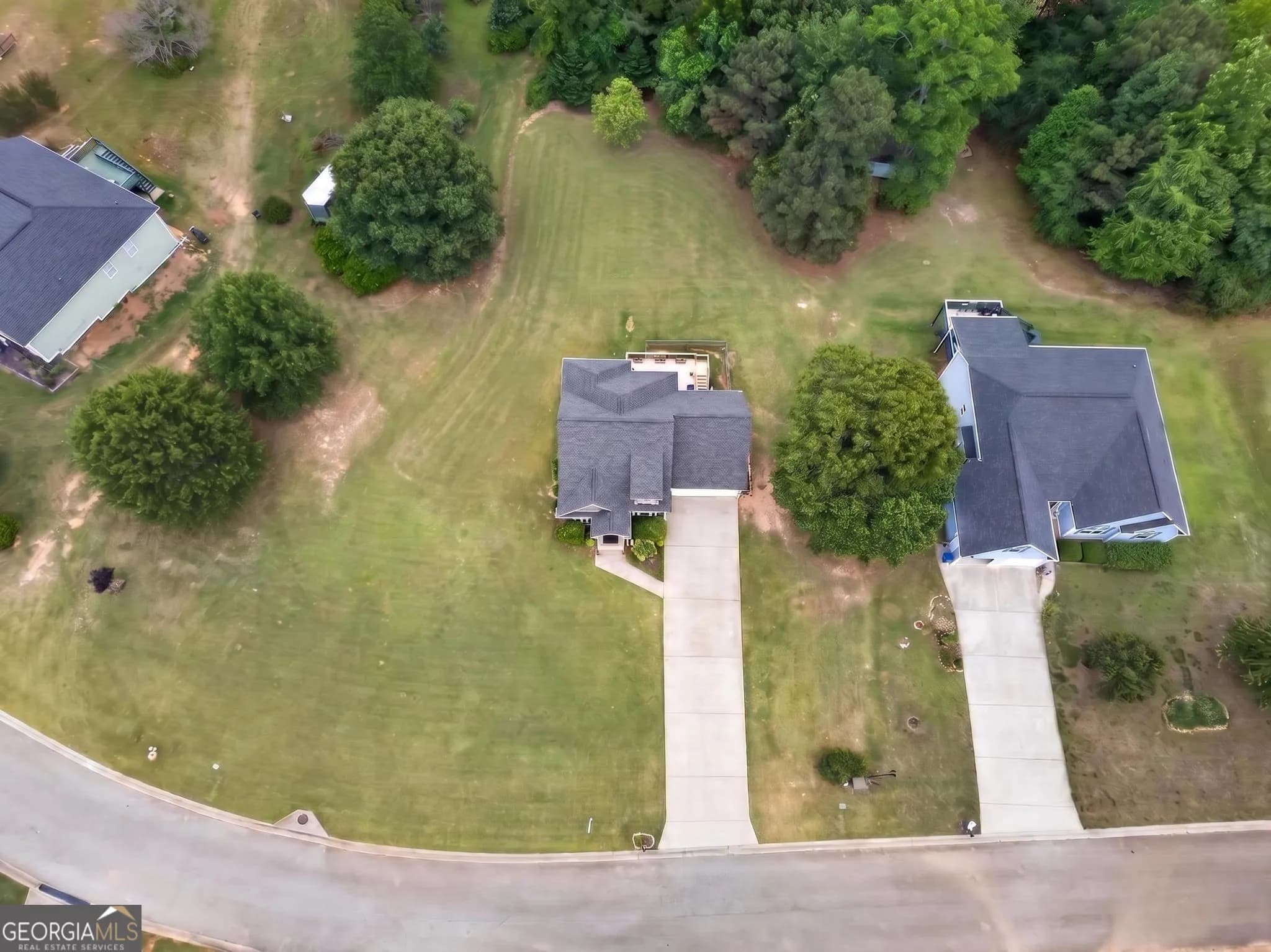 531 Huntington Trl — photo 35 of 41