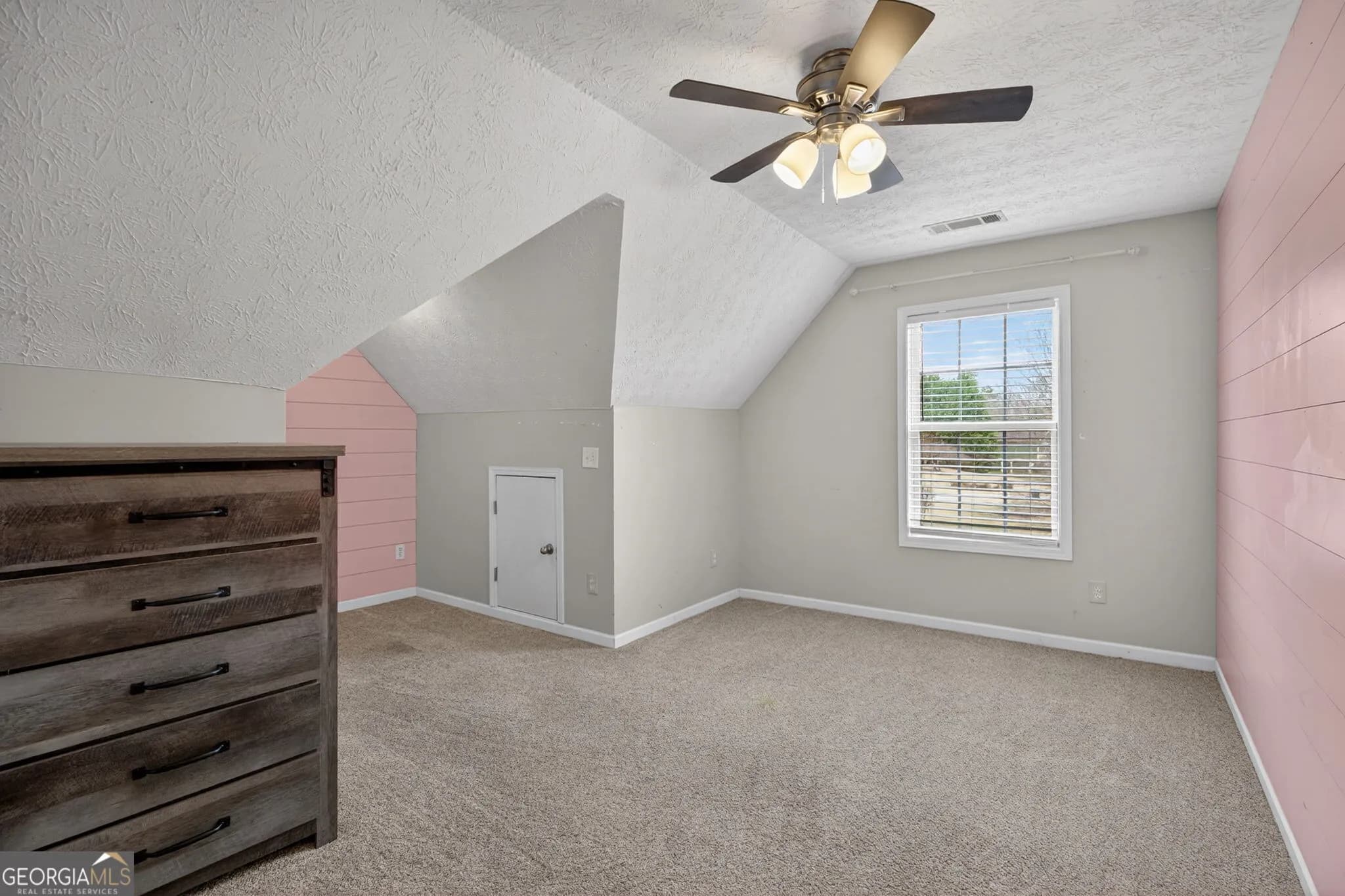 531 Huntington Trl — photo 27 of 41