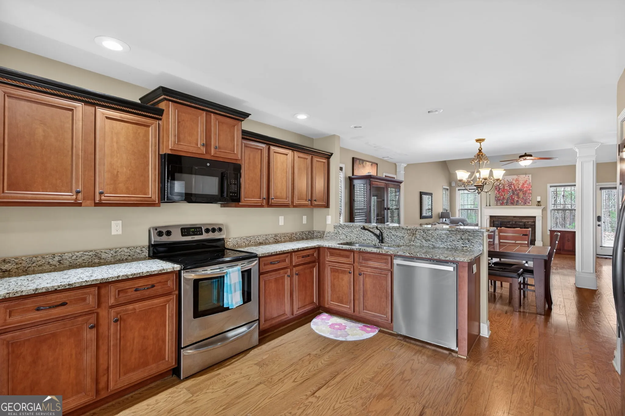 3131 Sweetbriar Dr — photo 61 of 61