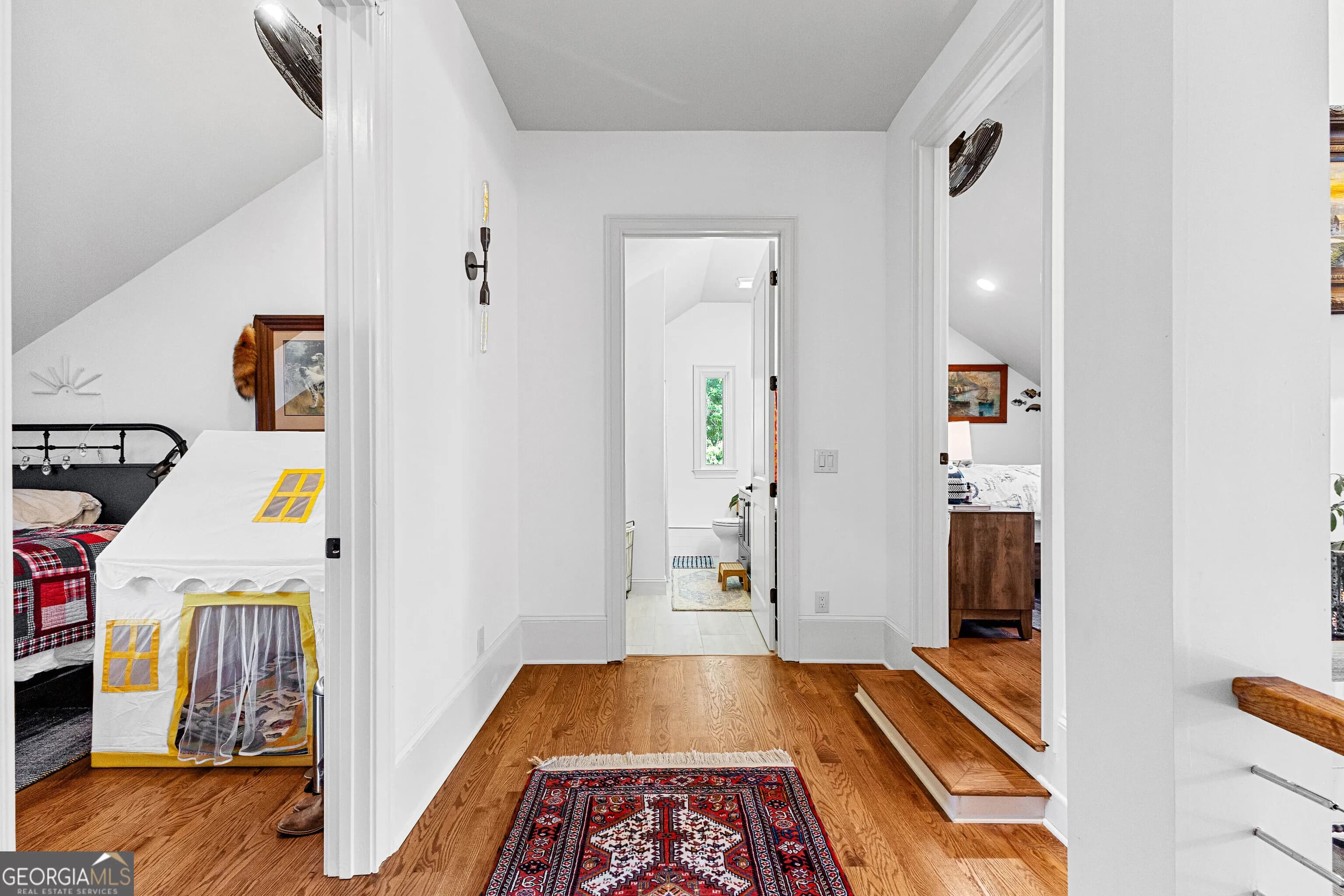 7311 Cantrell Rd — photo 8 of 180