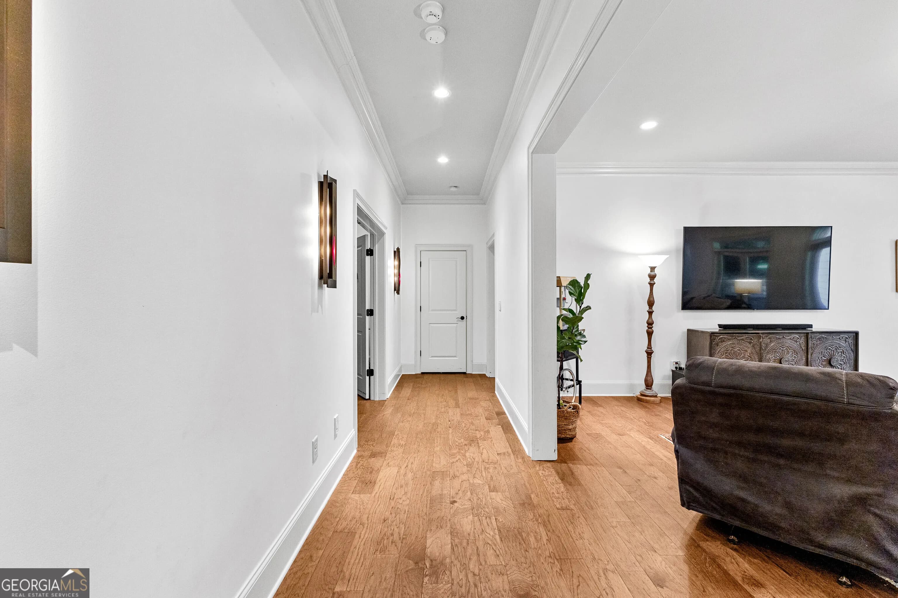 7311 Cantrell Rd — photo 42 of 180
