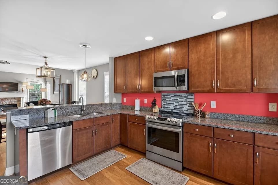 121 Deer Park Dr — photo 38 of 64