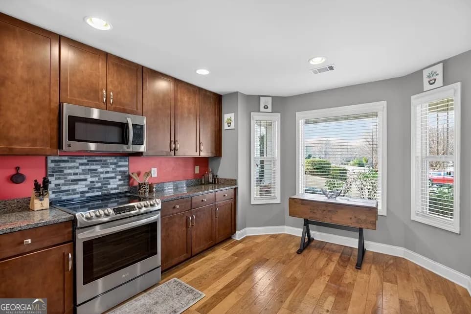 121 Deer Park Dr — photo 34 of 64