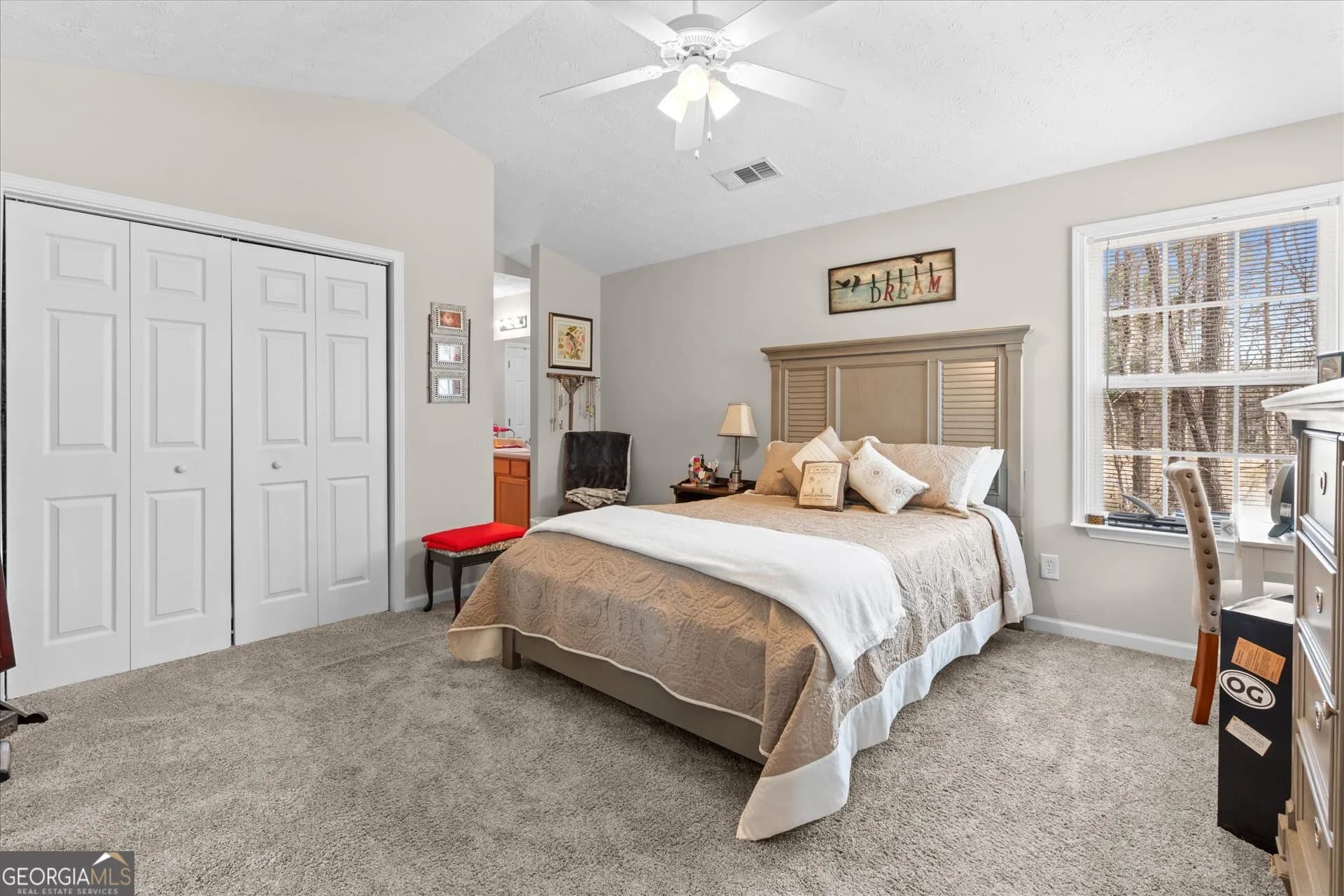 7338 S Mitchell Ct — photo 8 of 28