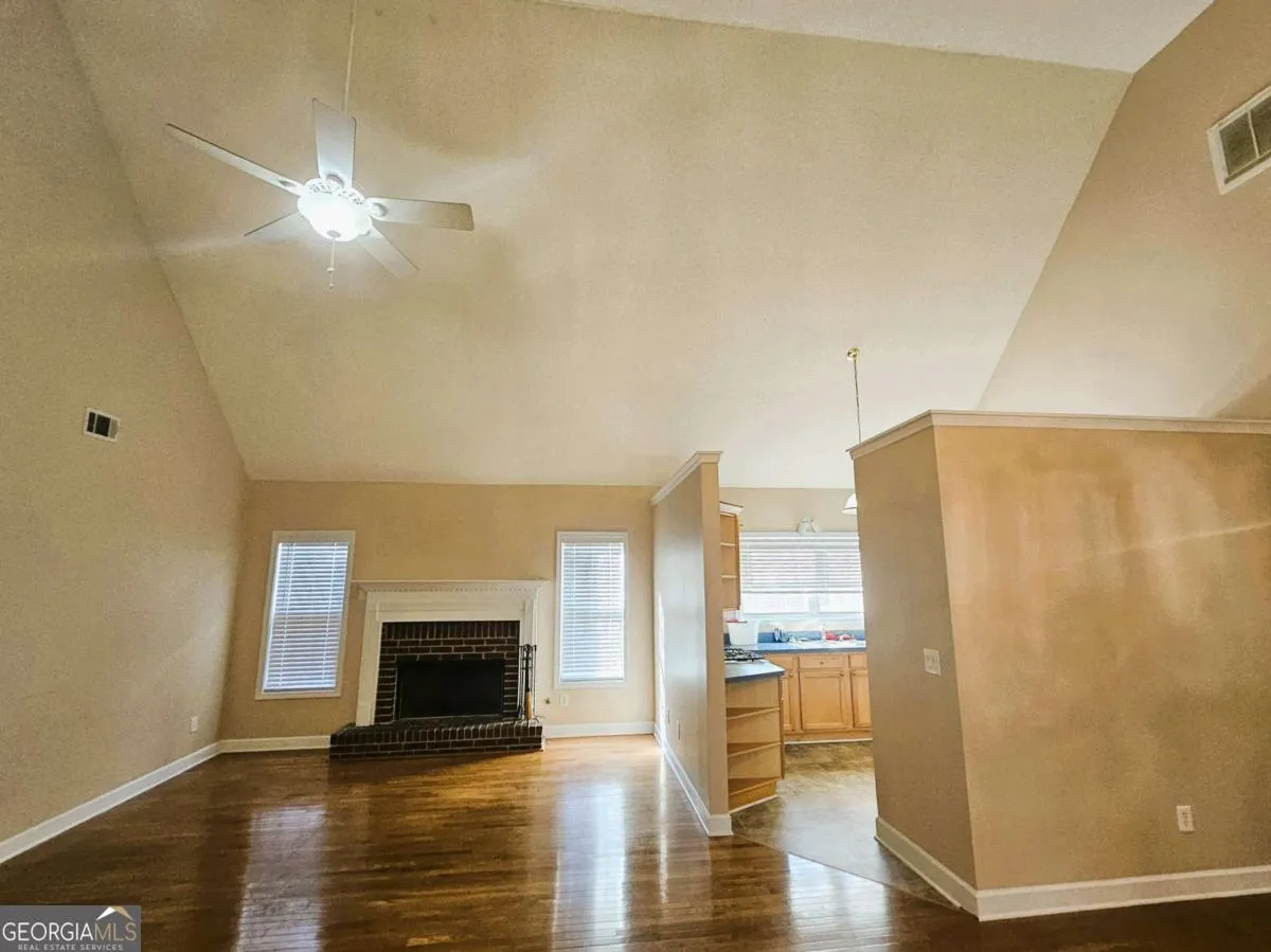 7849 Ponderosa Trce — photo 4 of 36