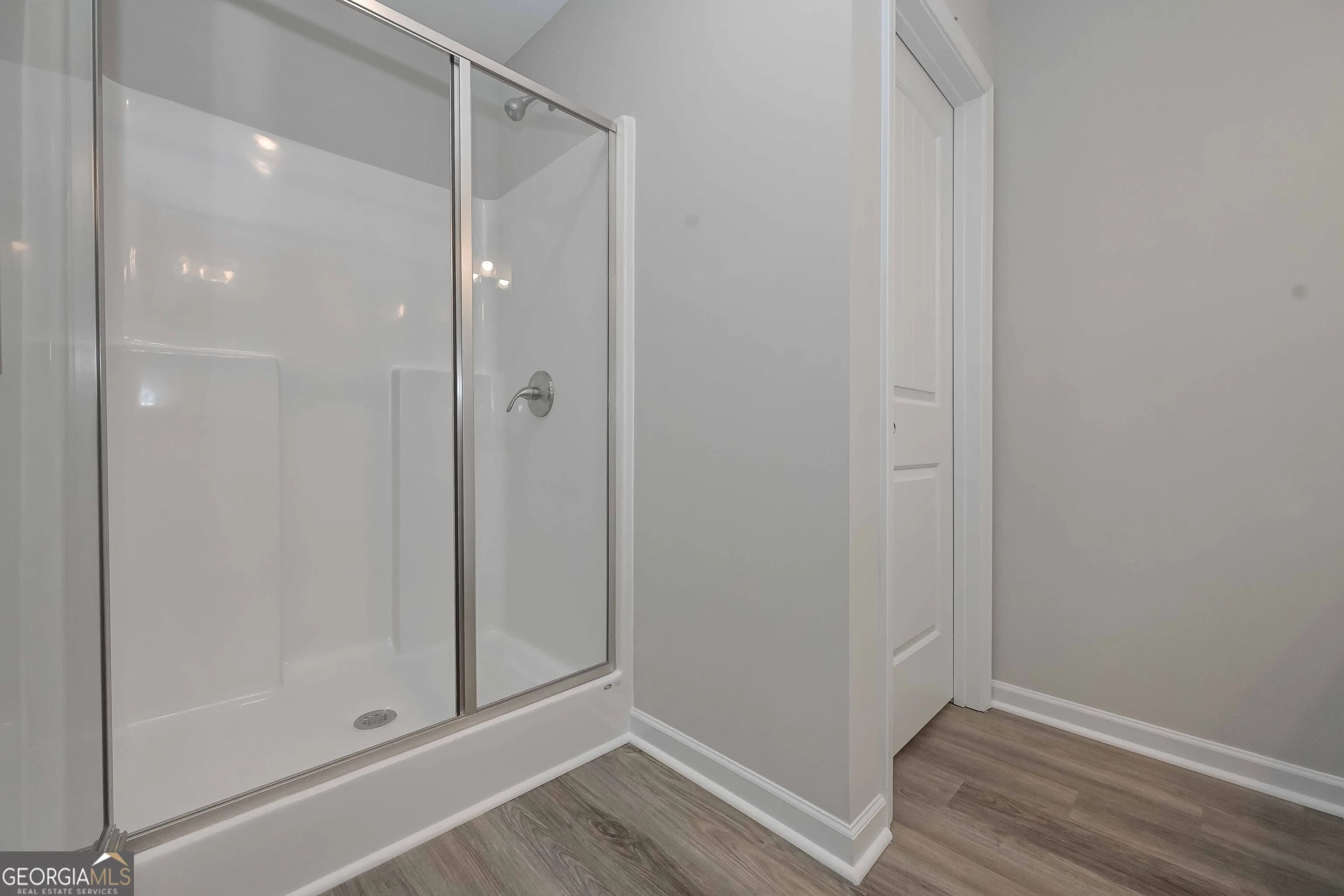 2690 Fareed St — photo 8 of 35