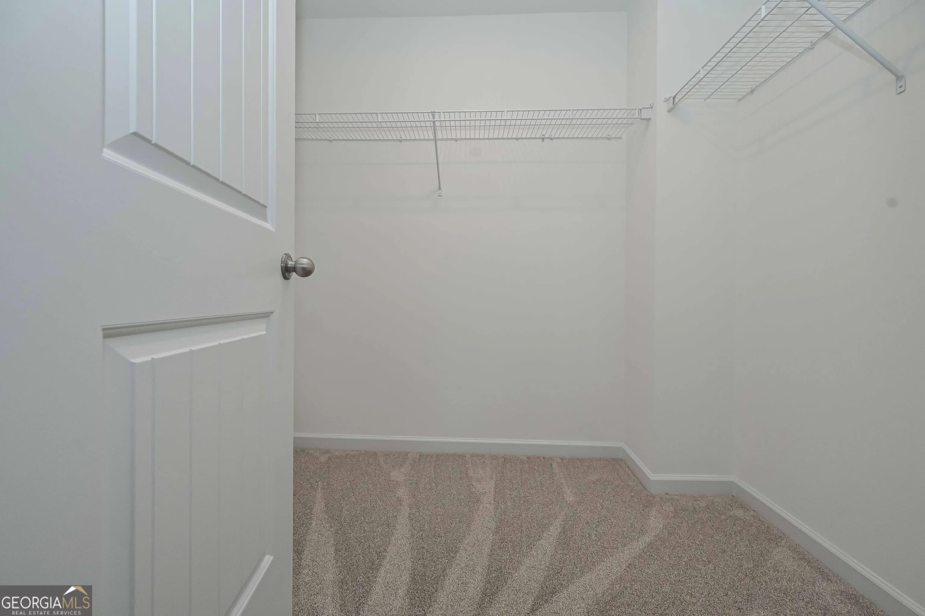 2690 Fareed St — photo 14 of 35