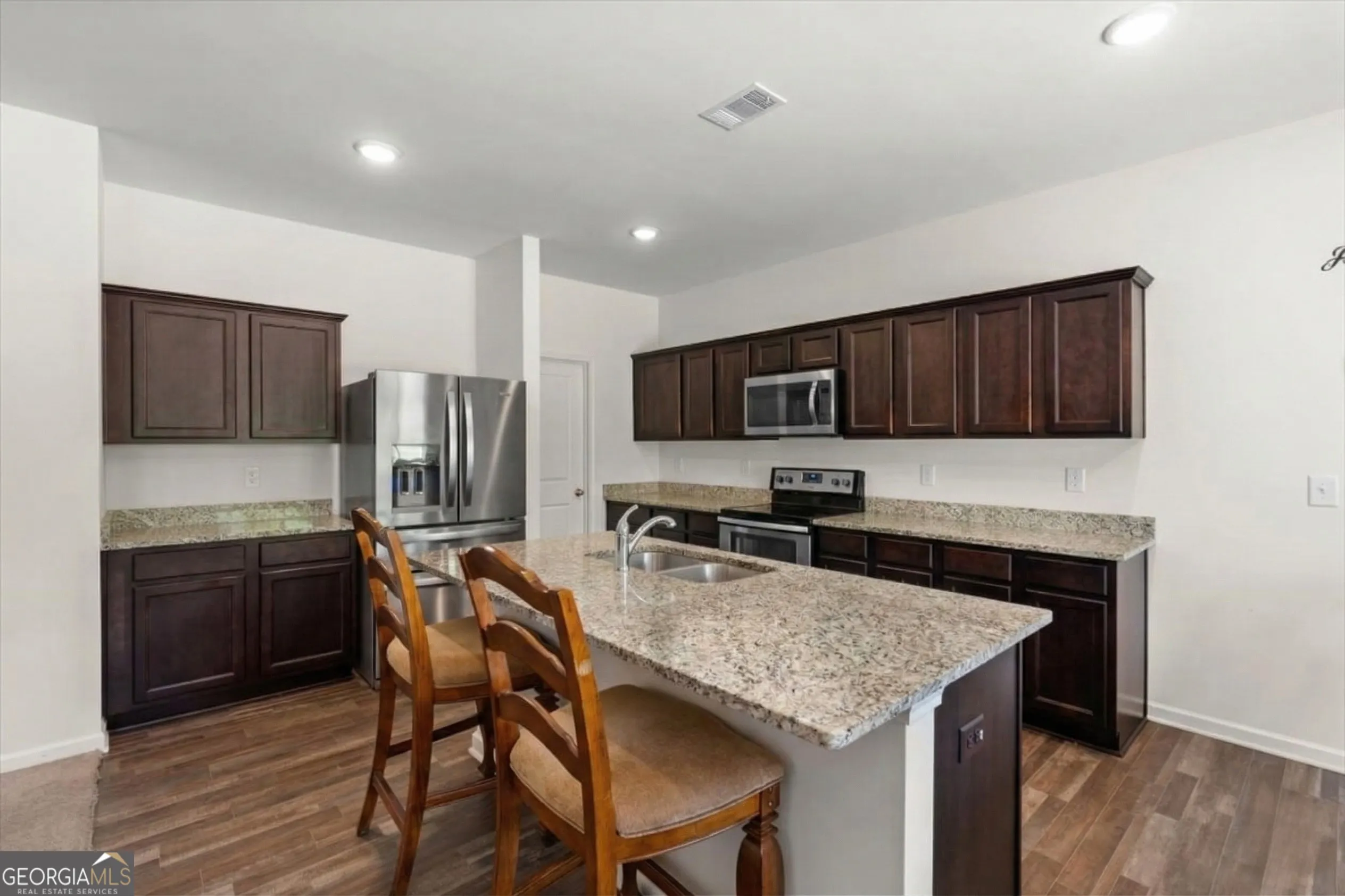 7246 Lacey Dr — photo 13 of 26
