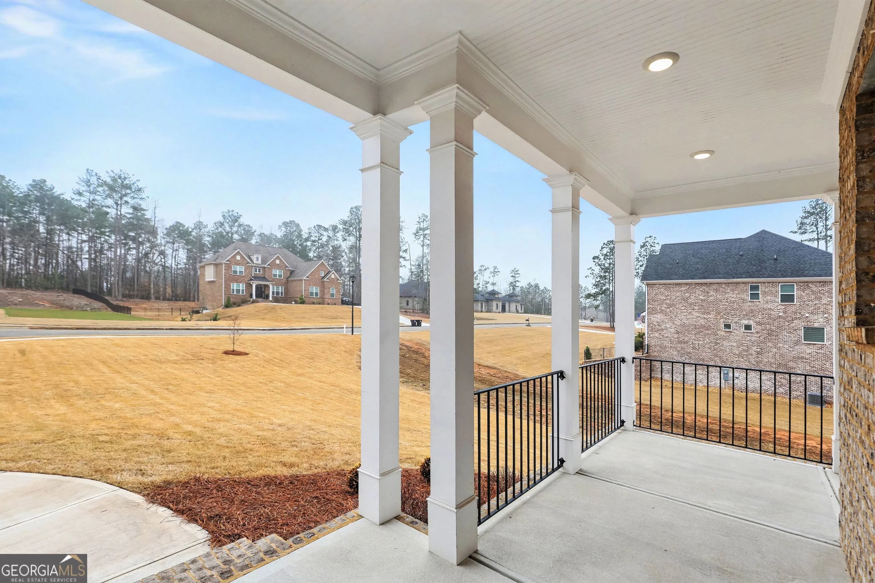 7540 Sunridge Ln — photo 13 of 51
