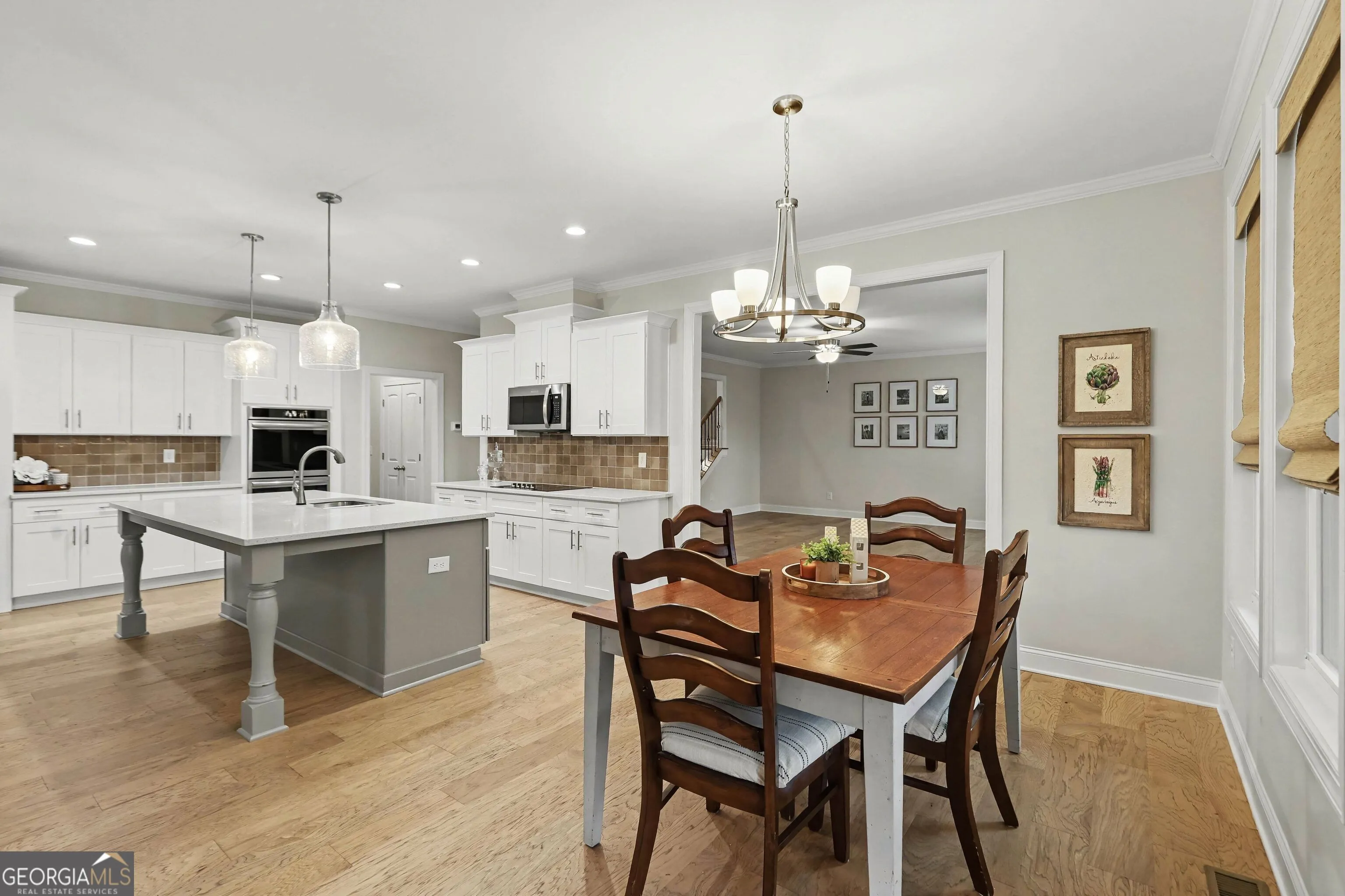 7540 Sunridge Ln — photo 14 of 51