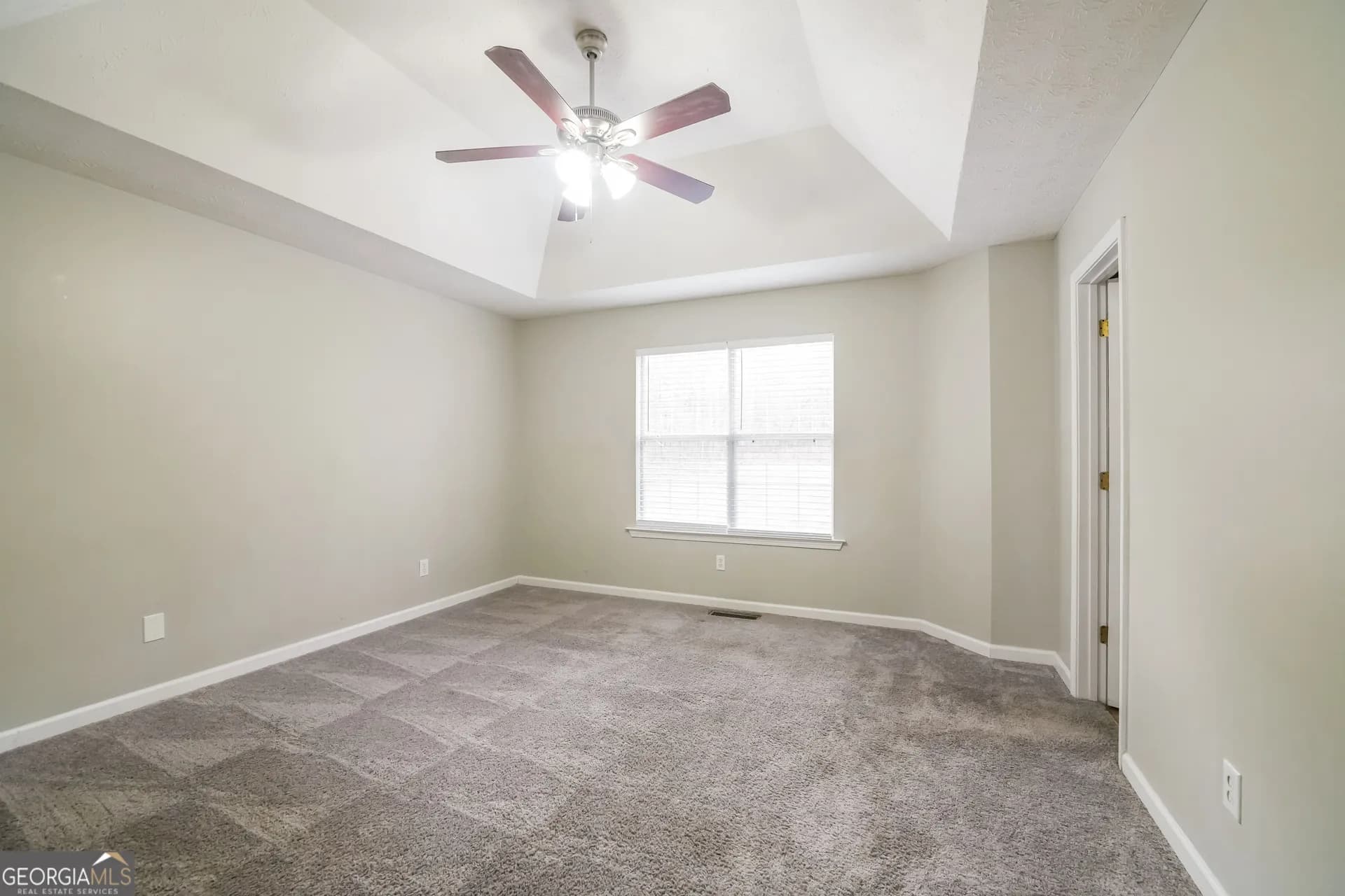 209 Cornell Ct — photo 21 of 22