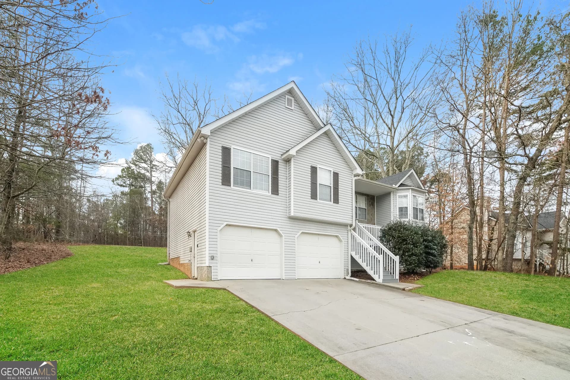 209 Cornell Ct — photo 2 of 22