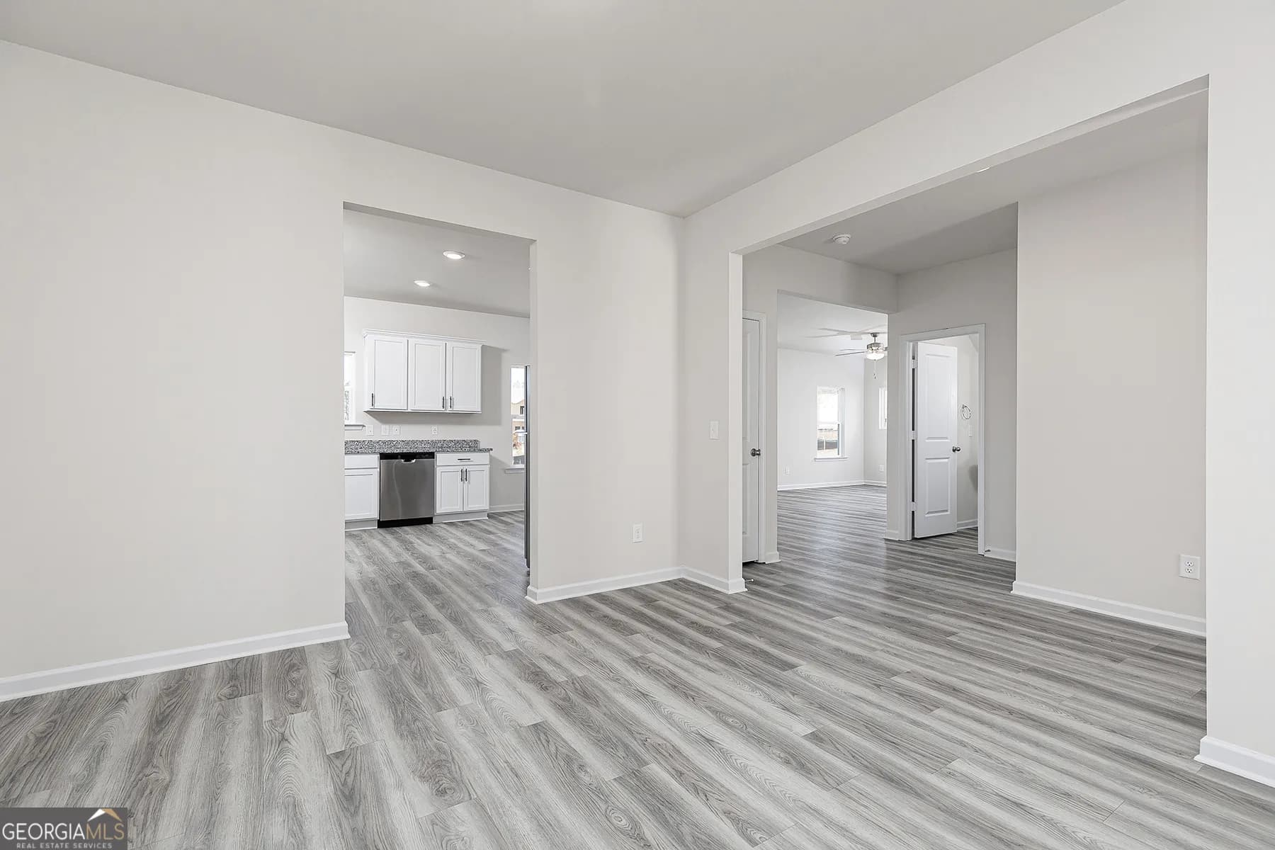 620 Mackenzie Cv — photo 14 of 19