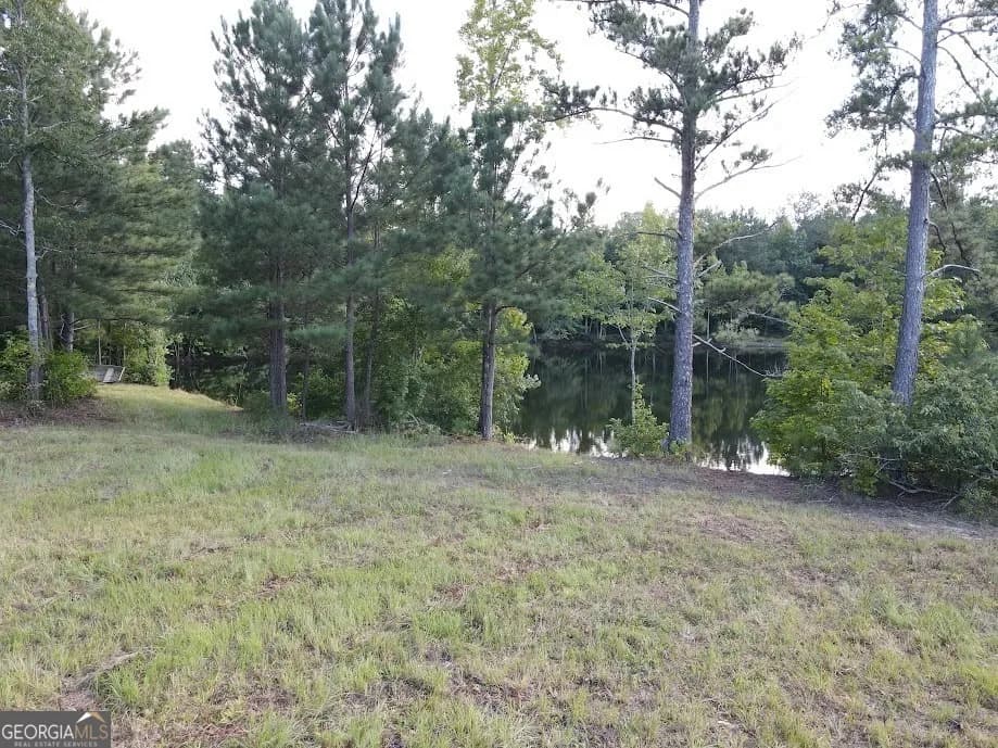 633 Duncan Rd — photo 11 of 15