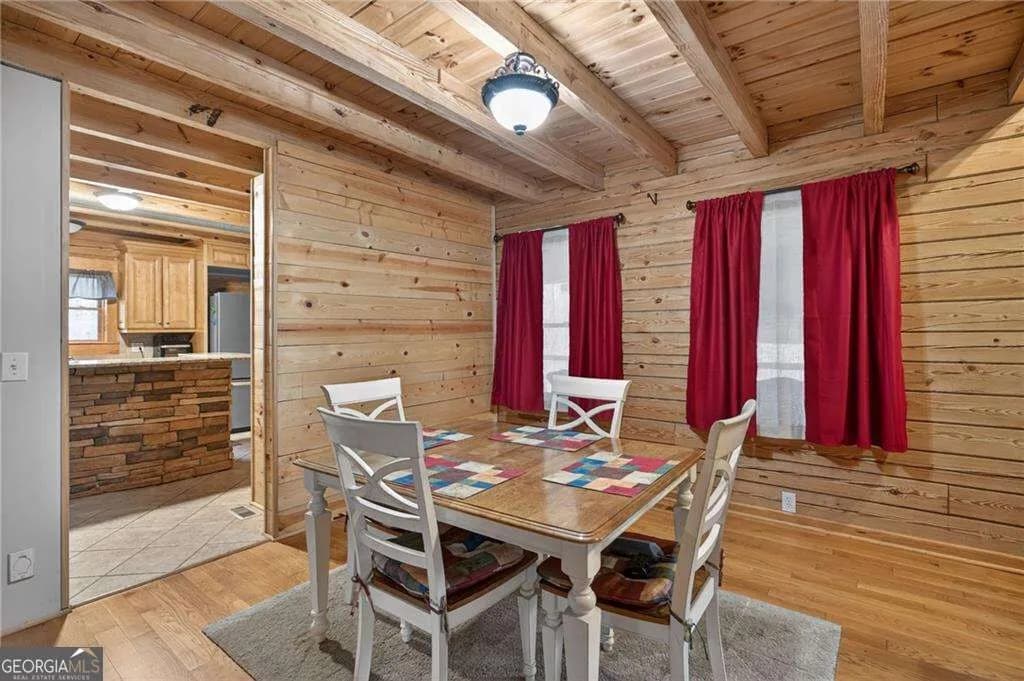 7346 Banks Mill Rd — photo 3 of 61
