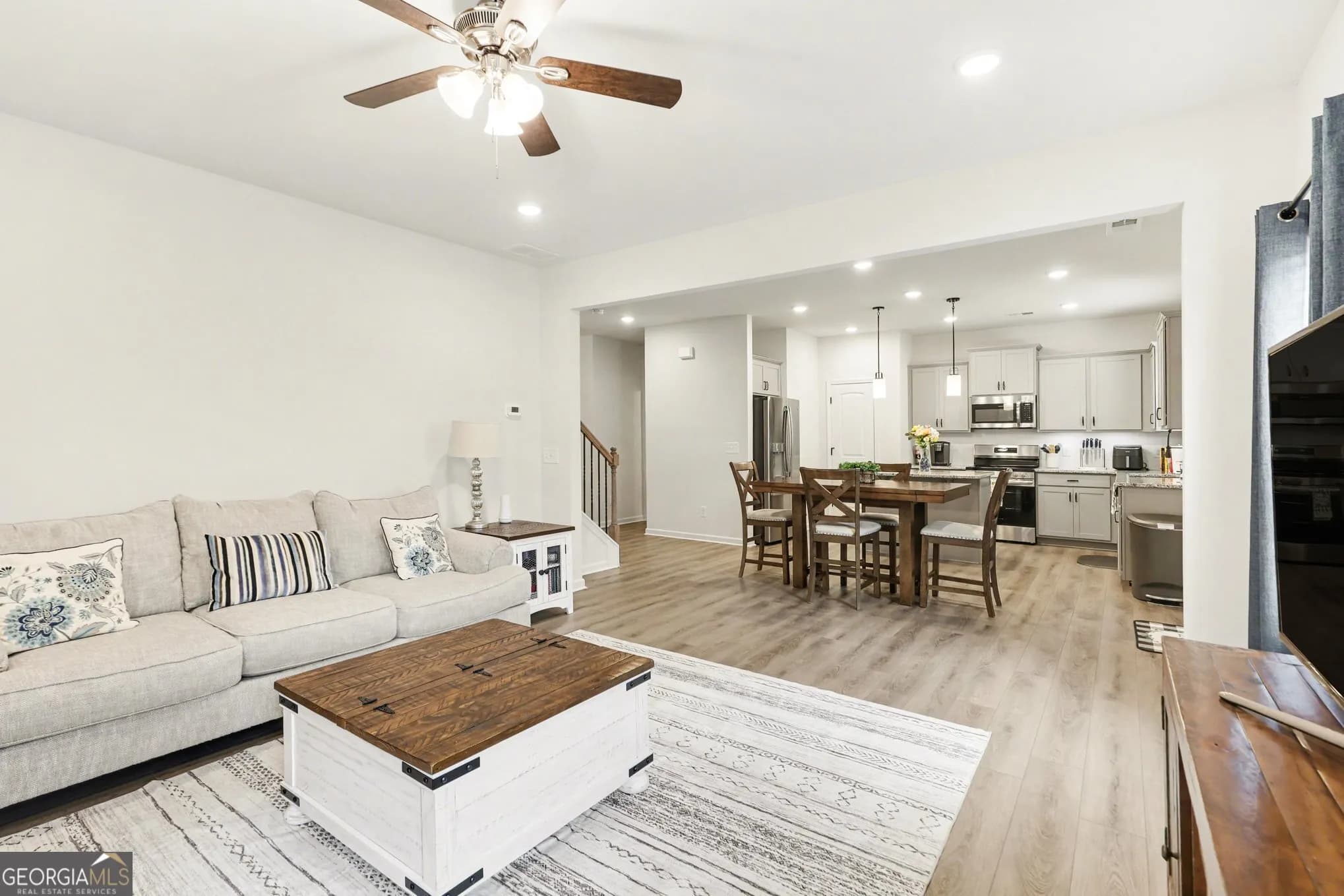 383 Morgan Rd — photo 13 of 34