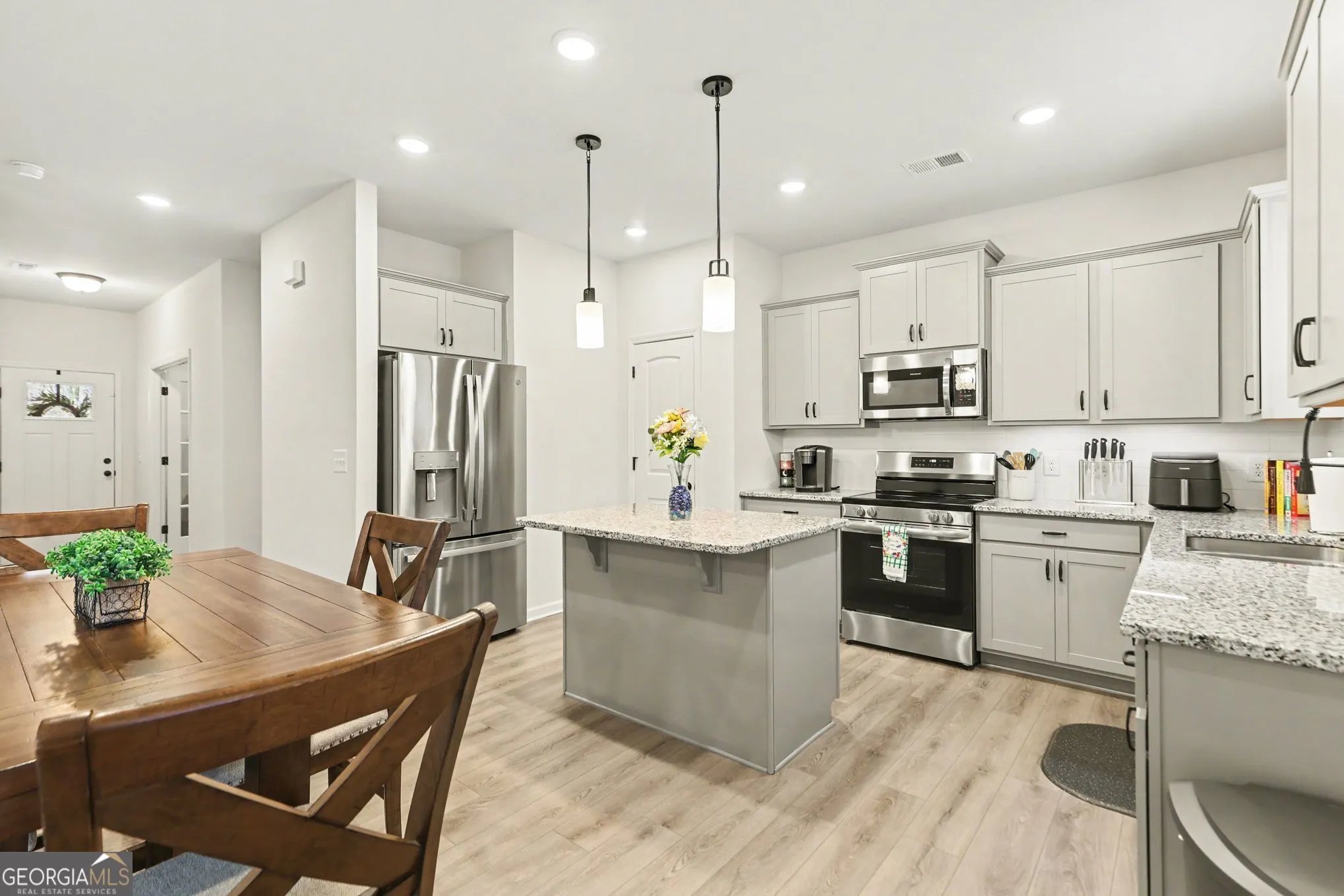 383 Morgan Rd — photo 8 of 34