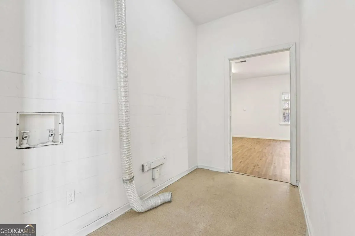 824 Temple Rd — photo 20 of 63