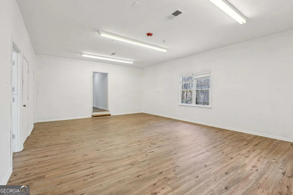 824 Temple Rd — photo 22 of 63