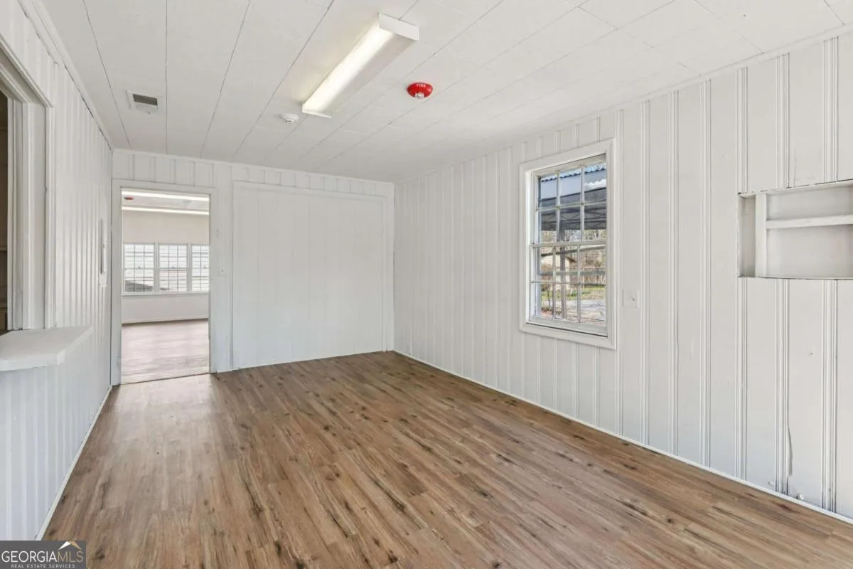 824 Temple Rd — photo 34 of 63