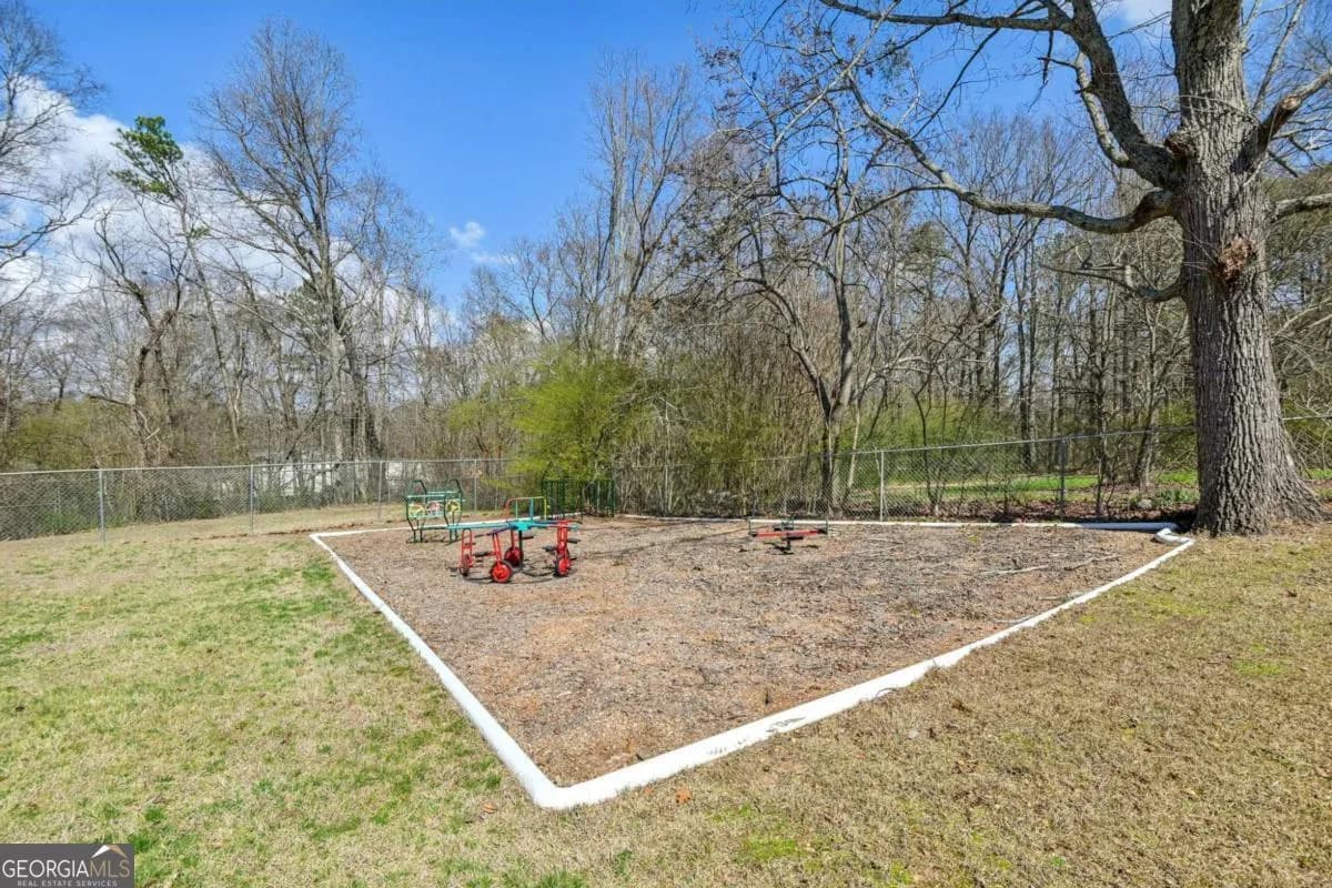 824 Temple Rd — photo 54 of 63