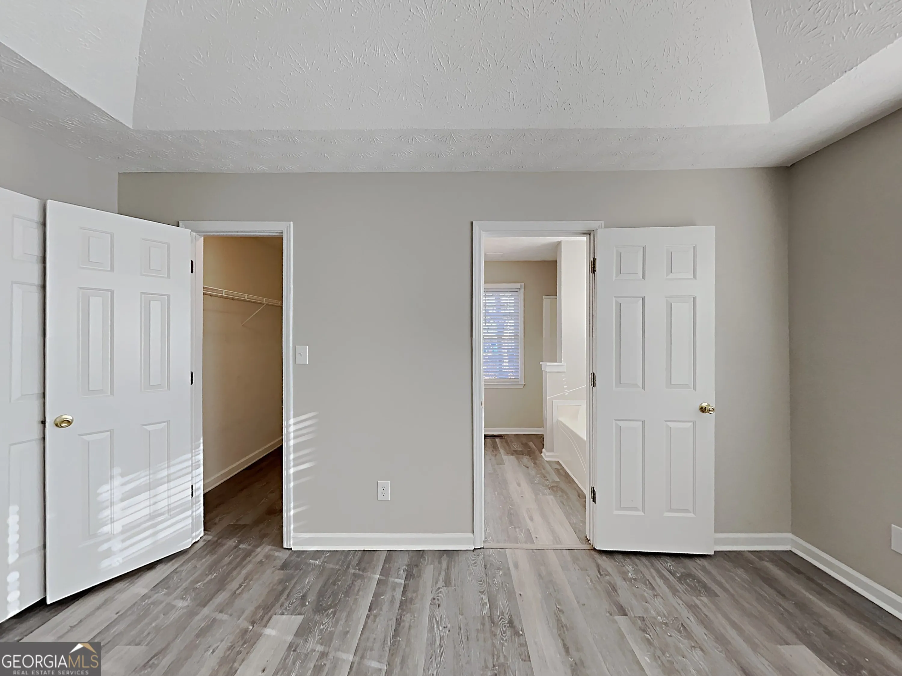 252 Bridge Pl — photo 13 of 29
