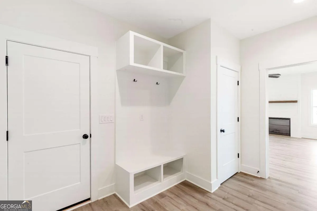 176 Paige St — photo 18 of 48