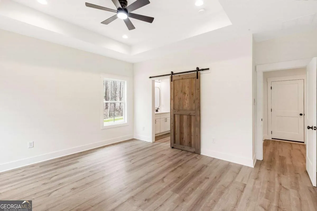 176 Paige St — photo 21 of 48