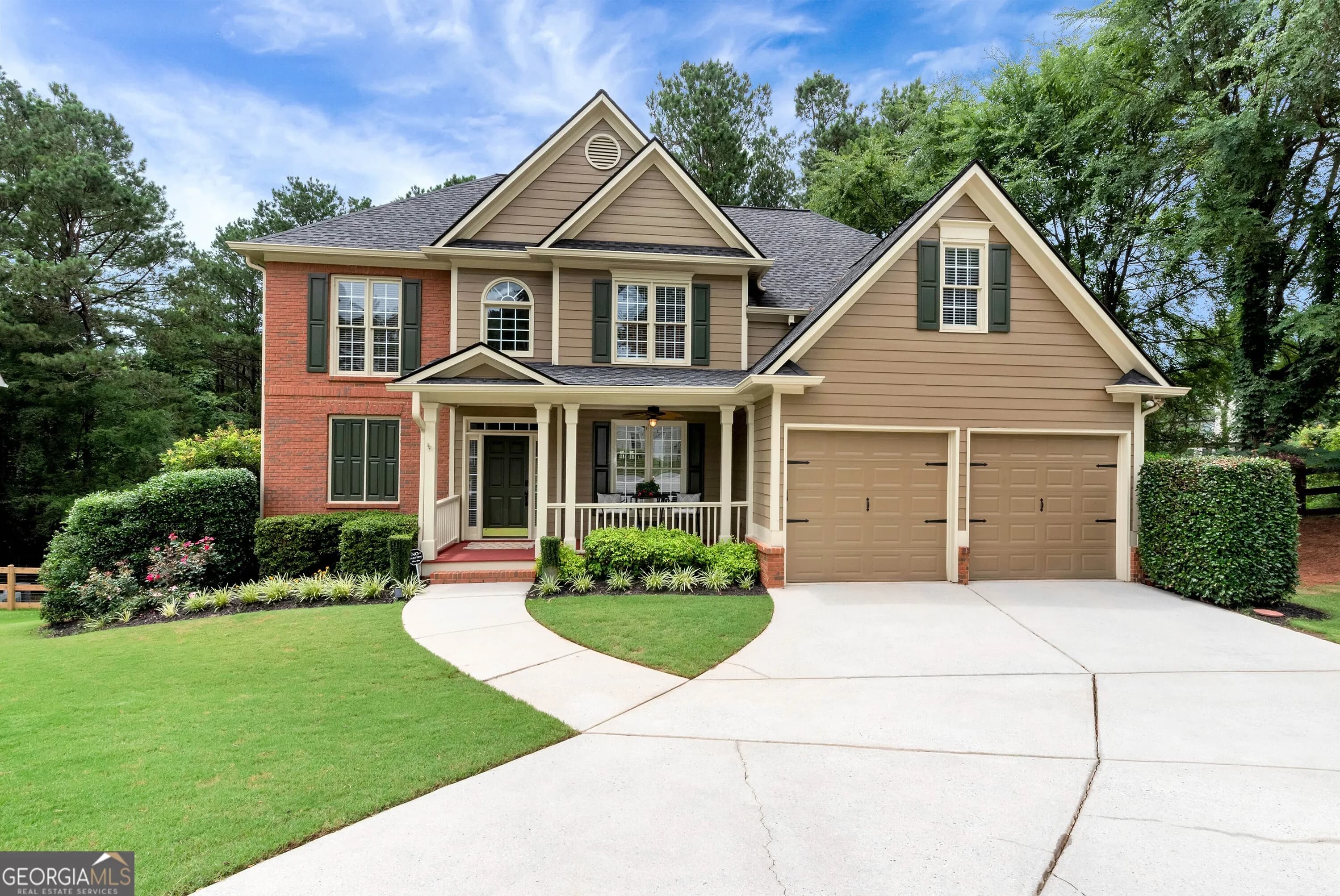 28 Mcevers Branch Ct, Acworth
