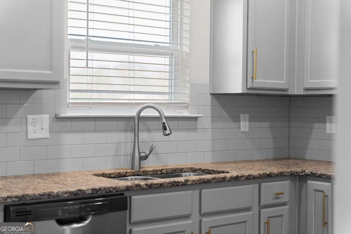 3507 Summerlin Pkwy — photo 12 of 69