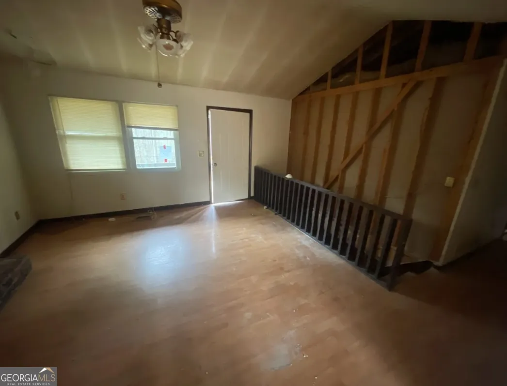8855 Daerwater Dr — photo 7 of 23