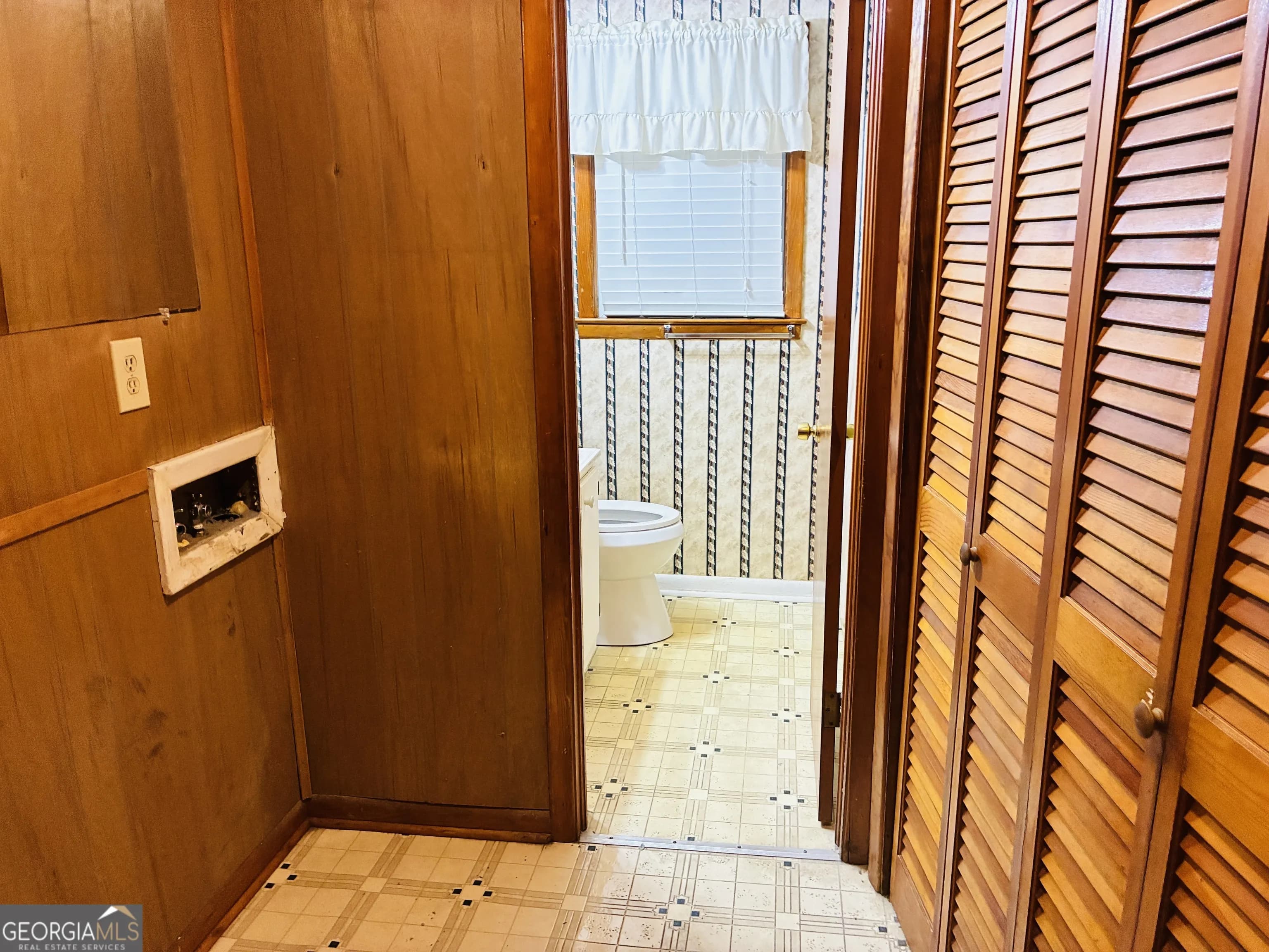 6795 Tralee Dr — photo 6 of 28
