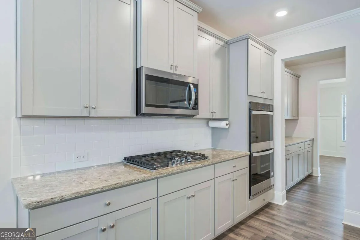 9884 Ashton Old Rd — photo 7 of 37