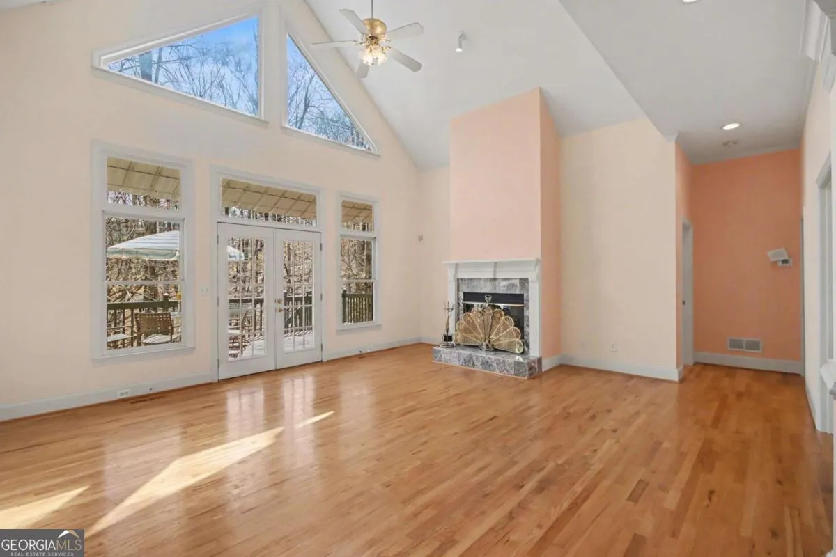 3707 Fowler Rdg — photo 35 of 38