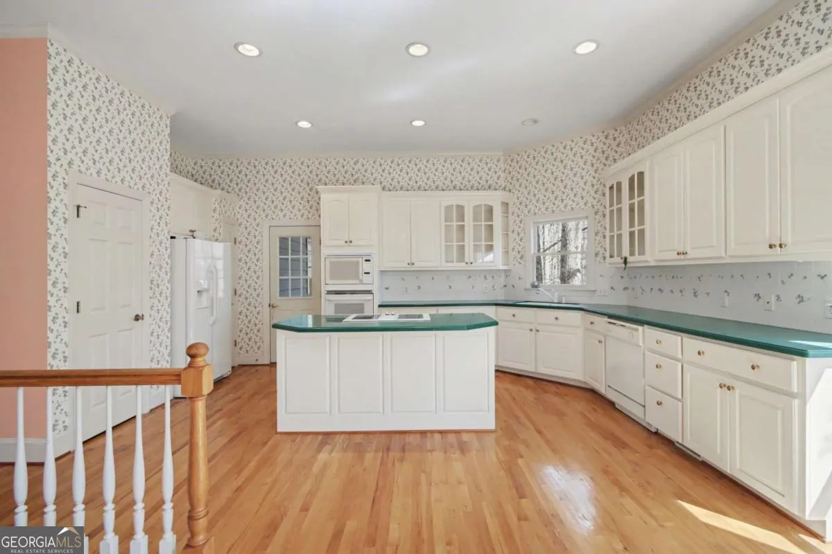 3707 Fowler Rdg — photo 8 of 38