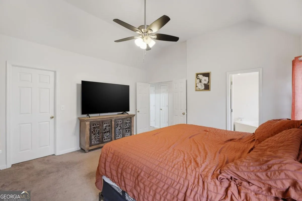 3942 Birdie Dr — photo 10 of 42