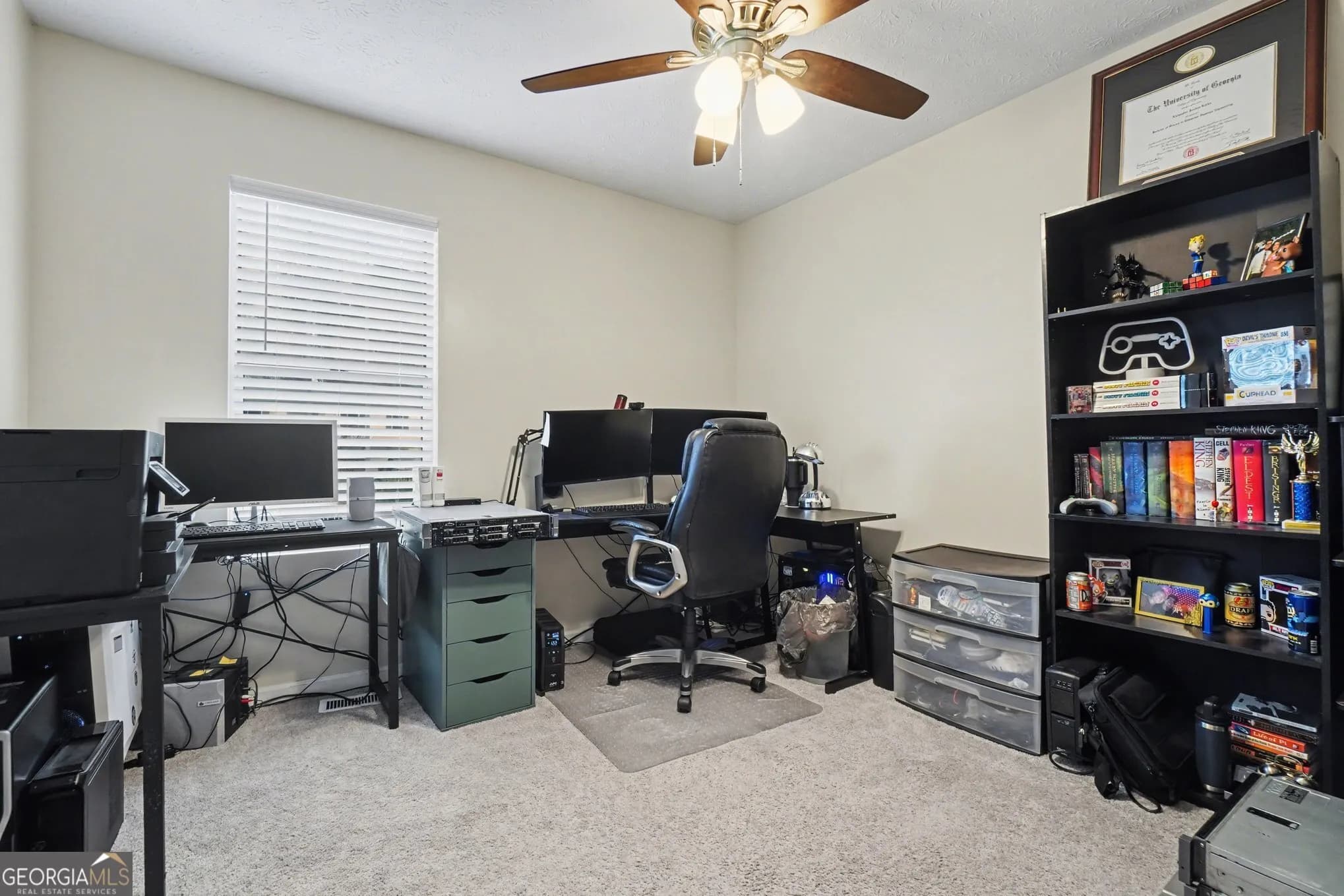 188 Pilgrim Ln — photo 3 of 27