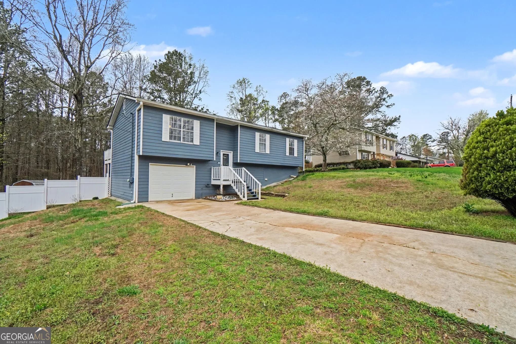 188 Pilgrim Ln — photo 2 of 27