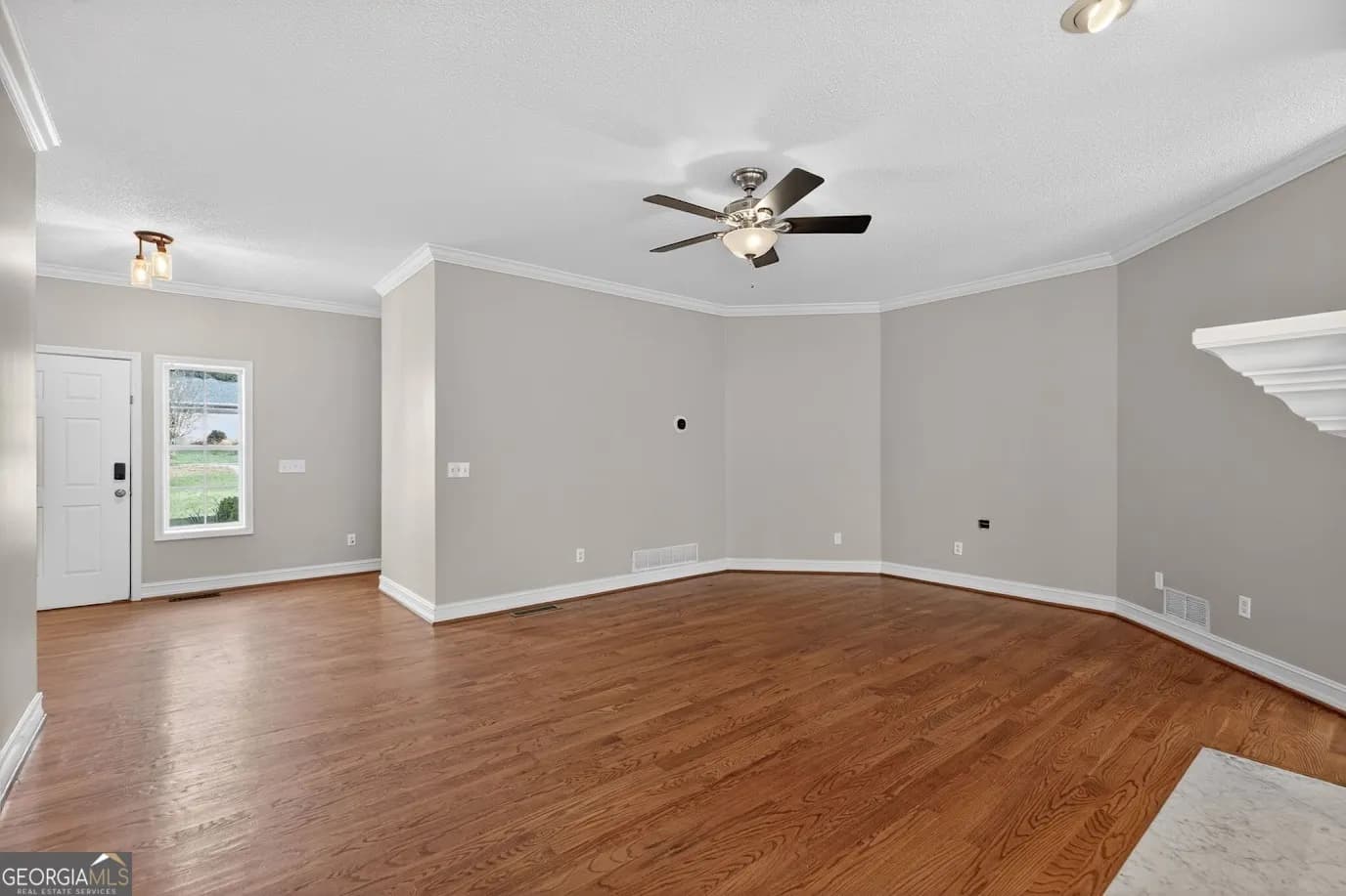 8993 Dornoch Cir — photo 5 of 62