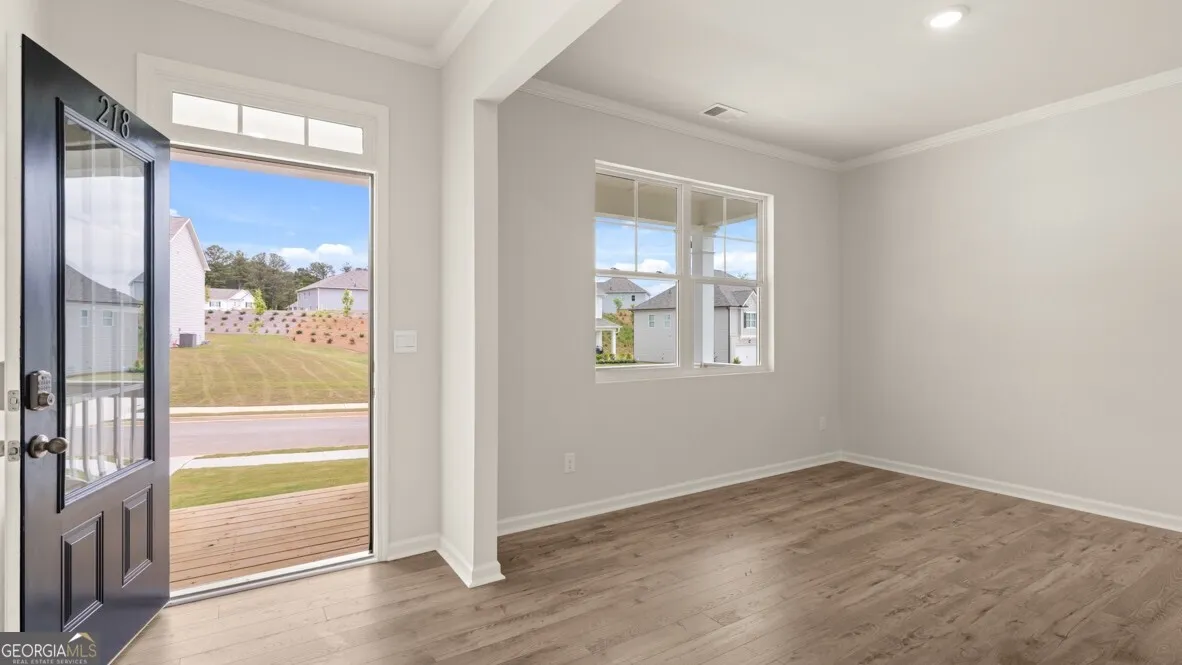 218 Thompson Ridge Ln — photo 24 of 35