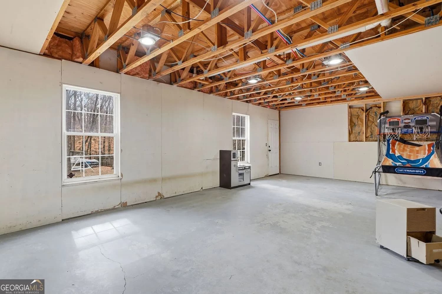 303 Crestworth Xing — photo 22 of 45